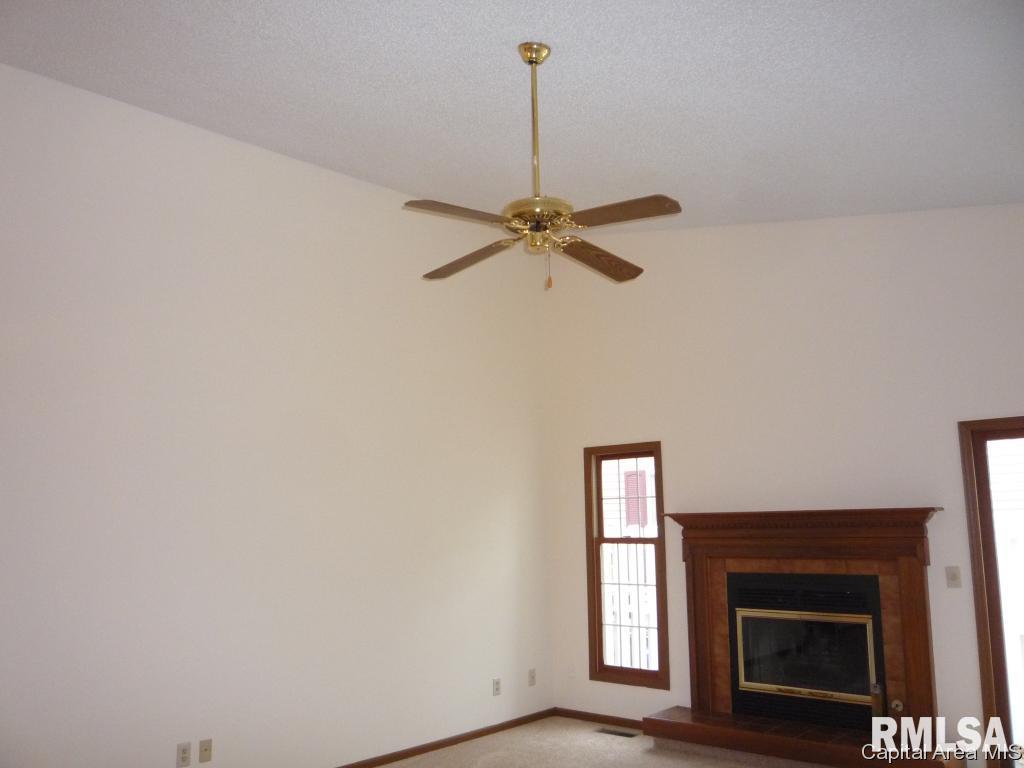 2009 Clara Mae Court Springfield, IL 62711 - Photo 3 of 15