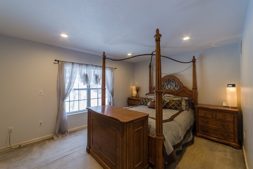 12 Payn Road Foxboro, MA 02035 - Photo 17 of 30 Gallery Image 17