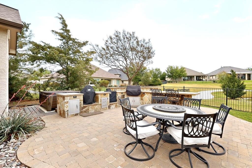 8805 Compton Street Denton, TX 76207 - Photo 37 of 40