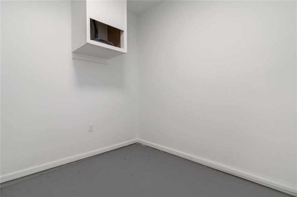 1217 Cabin Bridge Road Bethlehem, GA 30620 - Photo 36 of 43 a small space with a window