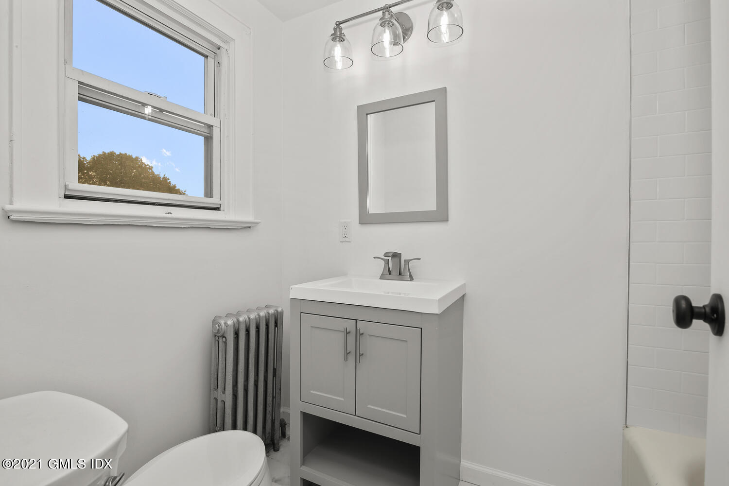 530 River Road, Unit 2 Cos Cob, CT 06807 - Photo 18 of 19 530 River Rd Cos Cob CT 06807-large-020-