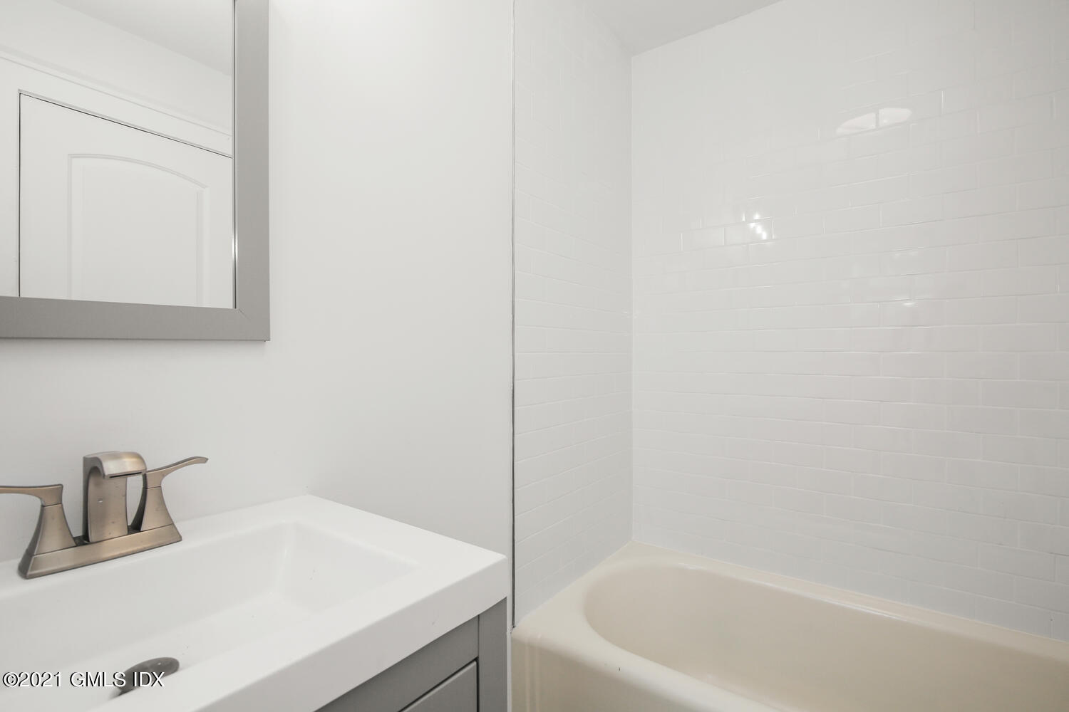 530 River Road, Unit 2 Cos Cob, CT 06807 - Photo 19 of 19 530 River Rd Cos Cob CT 06807-large-021-