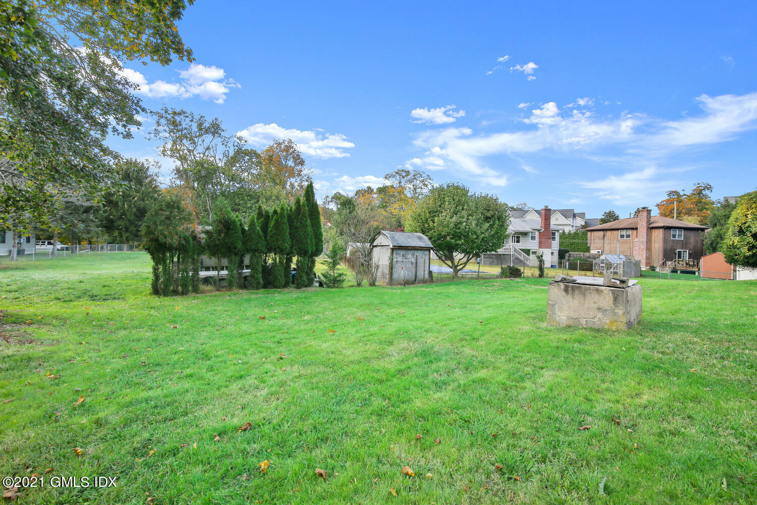 530 River Road, Unit 2 Cos Cob, CT 06807 - Photo 4 of 19 530 River Rd Cos Cob CT 06807-large-029-