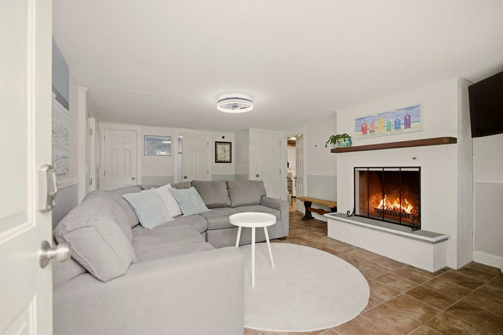78 Grand View Road East Greenwich, RI 02818 - Photo 35 of 47