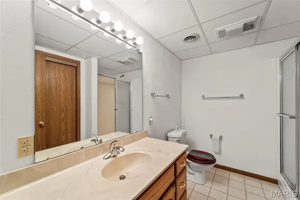 $230,000 | 725 Lone Oak Street, St. Libory, IL 62282