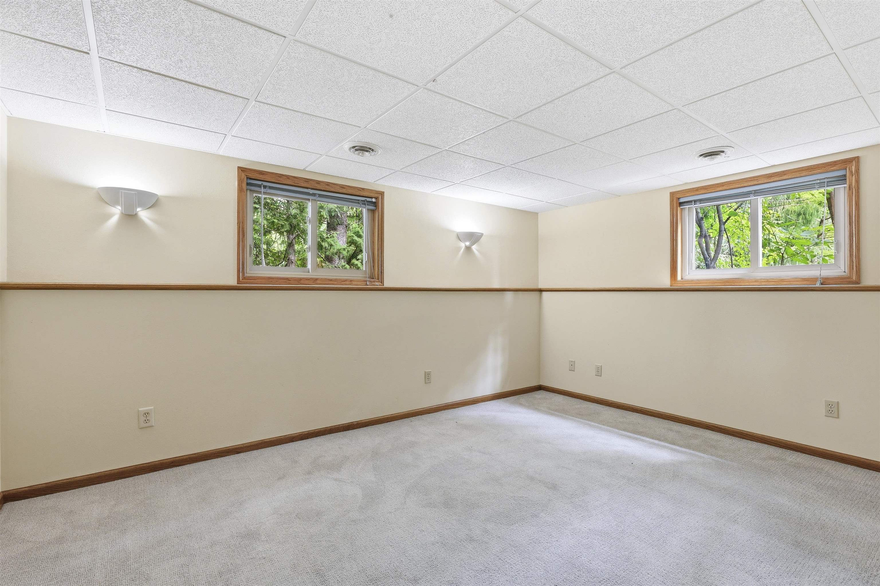 N334 Marion Avenue Appleton, WI 54915 - Photo 21 of 38