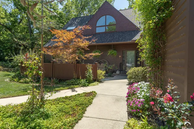 $719,900 | 1321 Raintree Place, Lawrence, KS 66044