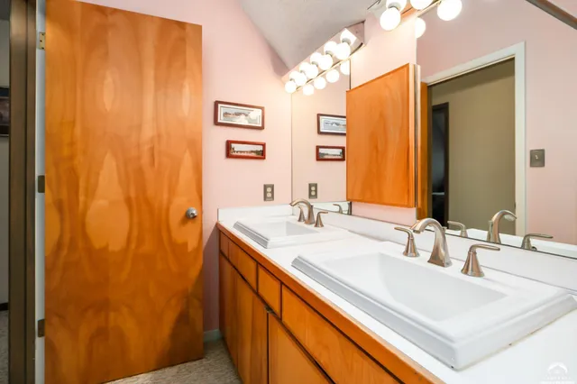 $719,900 | 1321 Raintree Place, Lawrence, KS 66044