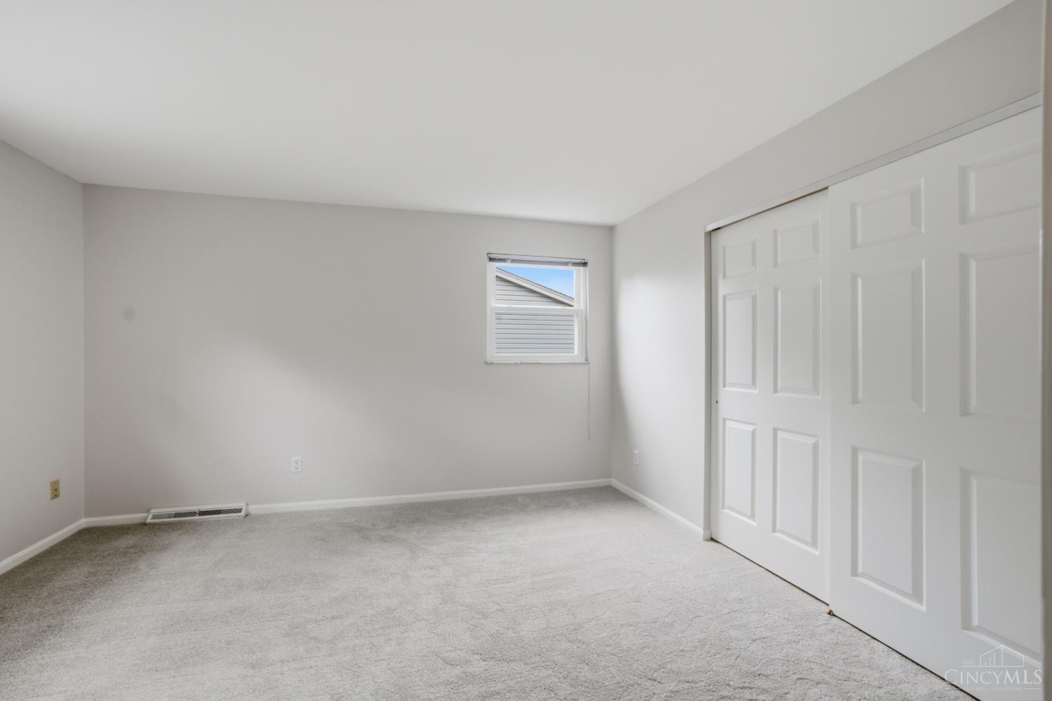 2101 Berrypatch Drive Cincinnati, OH 45244 - Photo 16 of 44