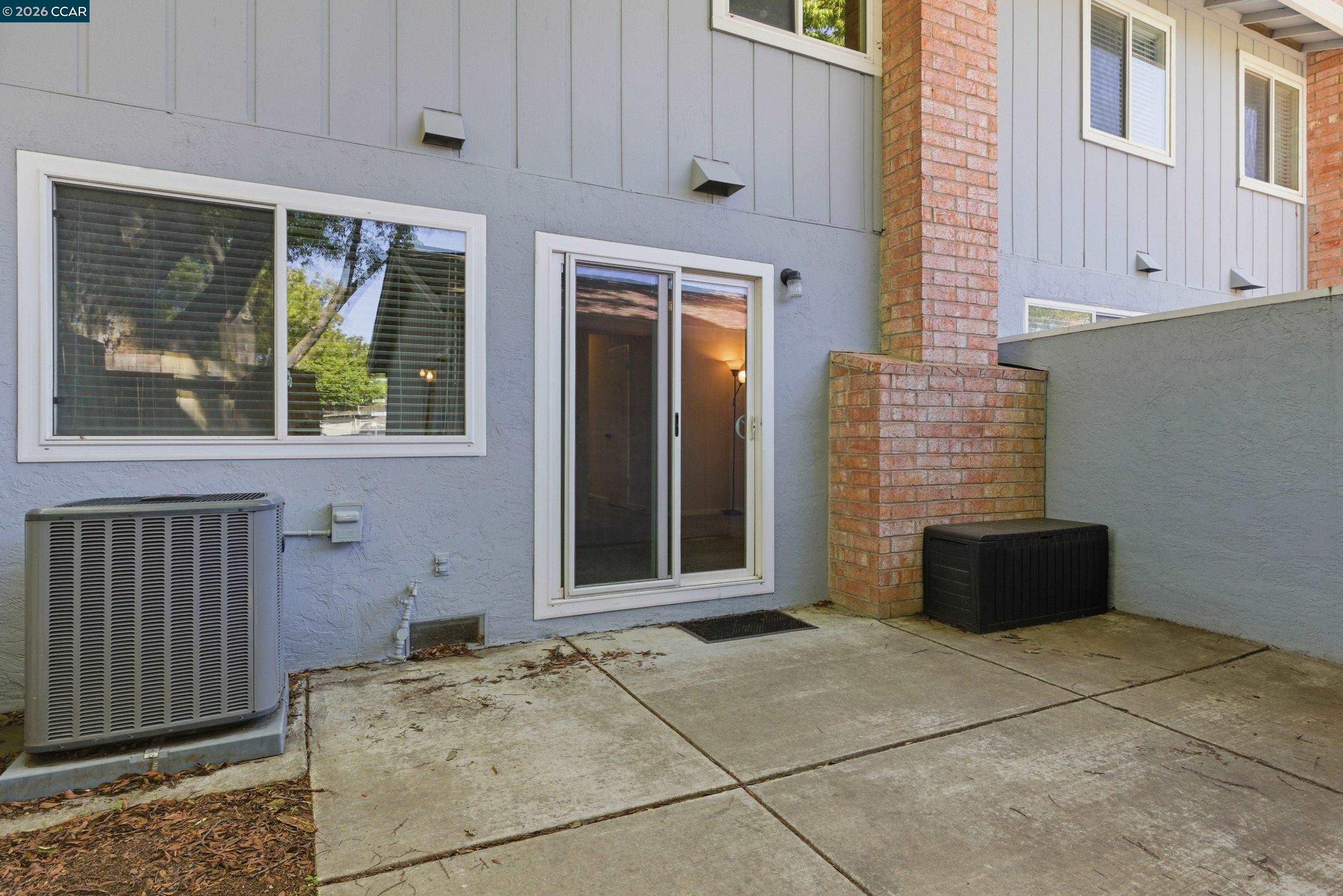 1423 St James Parkway Concord, CA 94521 - Photo 7 of 39