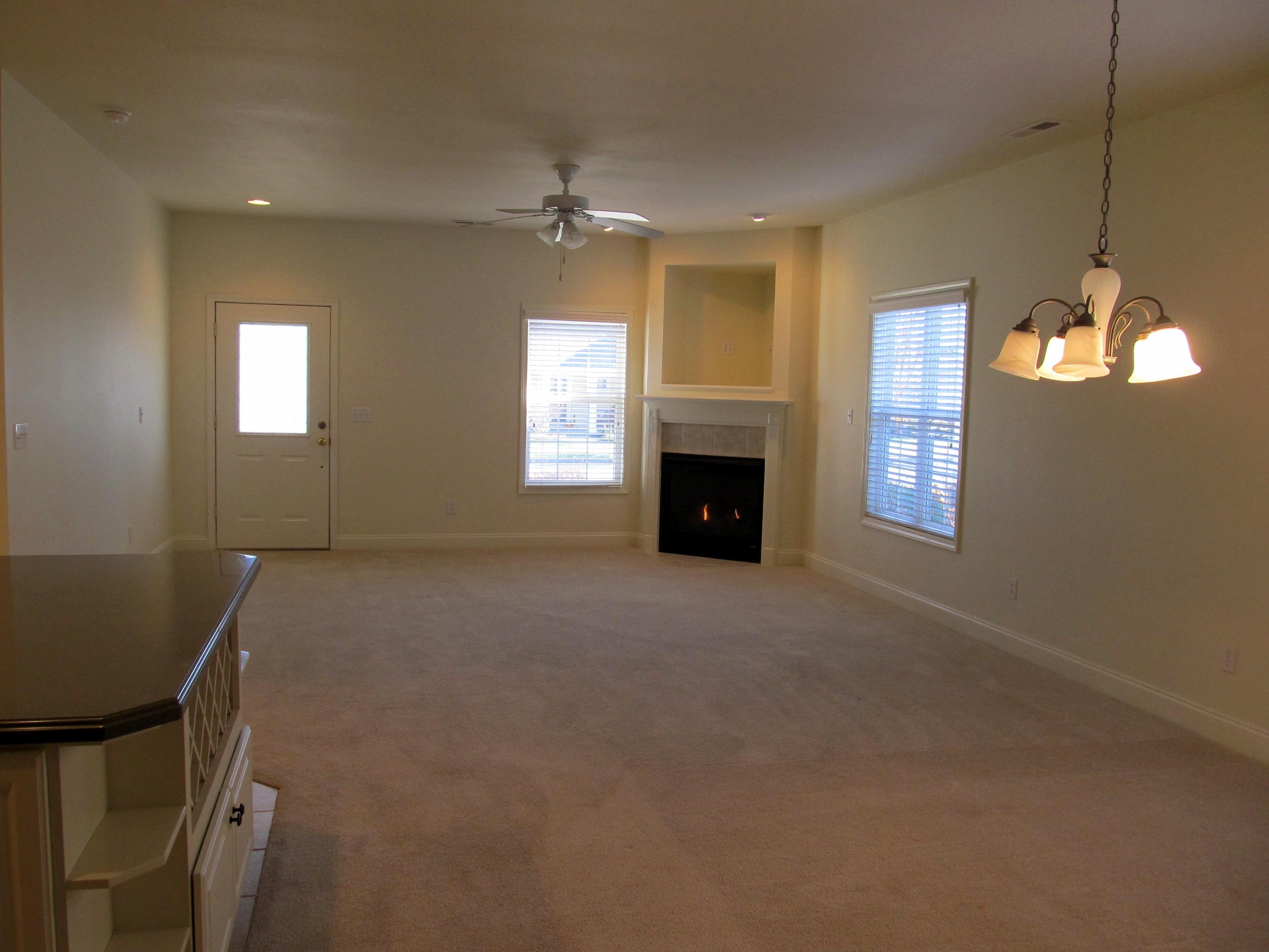 112 Forestberry Street Oak Ridge, TN 37830 - Photo 7 of 23 Great room