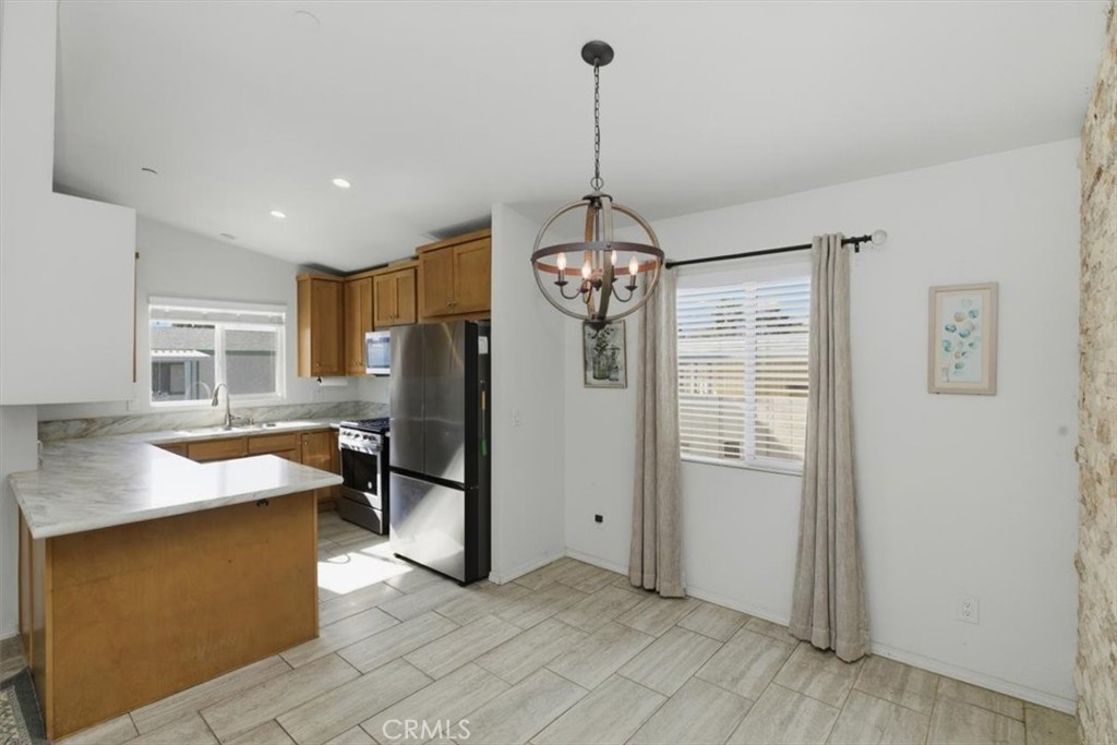 17640 Corkill Road, Unit 36 Desert Hot Springs, CA 92241 - Photo 10 of 33