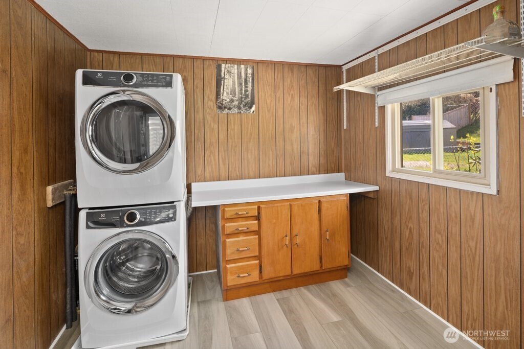 226 Bridgeway Everett, WA 98201 - Photo 18 of 28