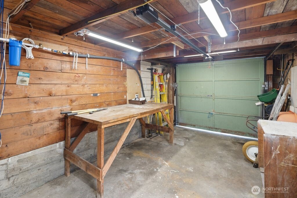 226 Bridgeway Everett, WA 98201 - Photo 19 of 28