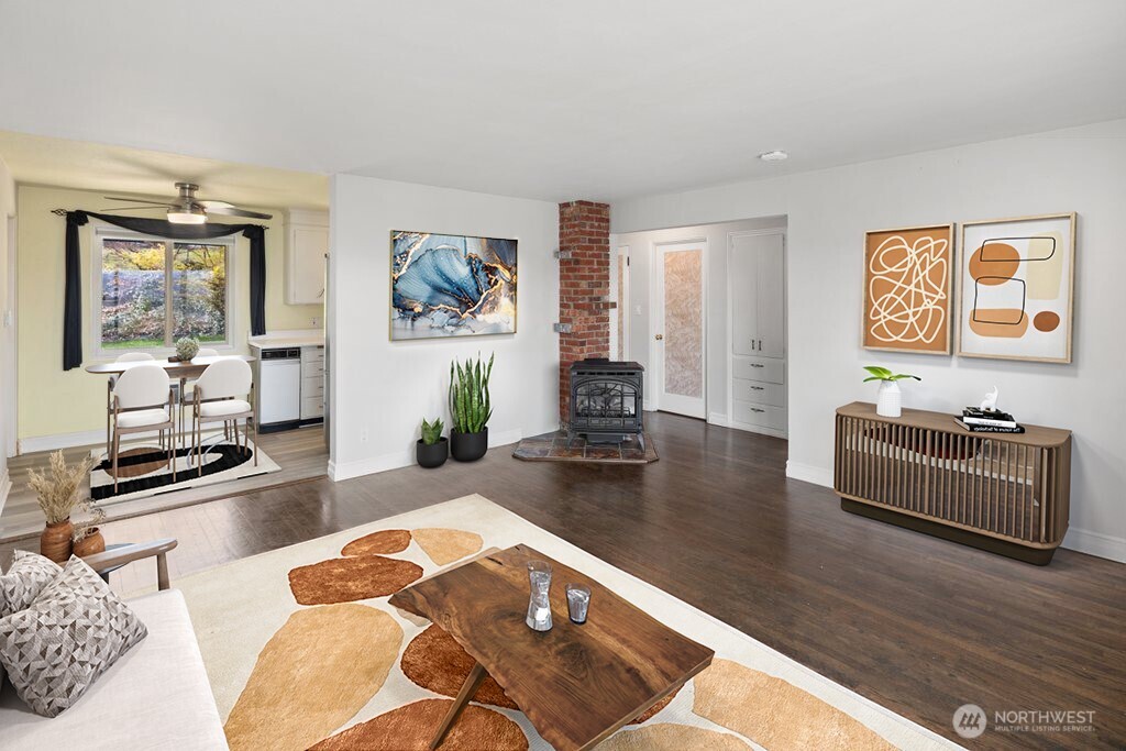 226 Bridgeway Everett, WA 98201 - Photo 7 of 28