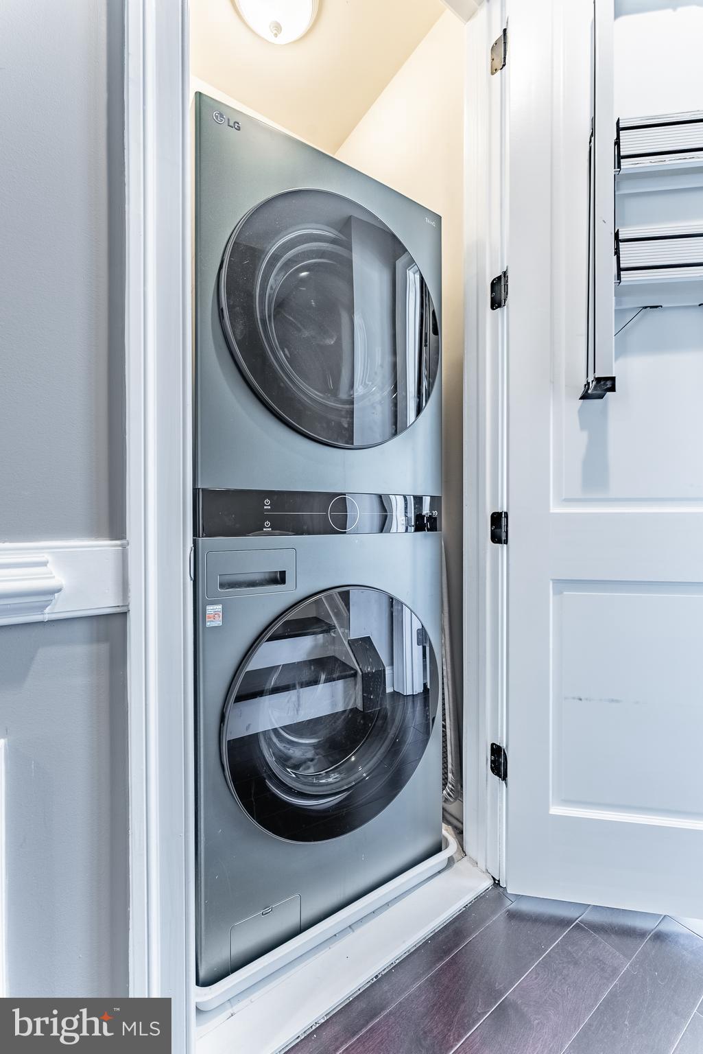 500 Riversail Lane, Unit 438 Oxon Hill, MD 20745 - Photo 25 of 54 a utility room with dryer and washer