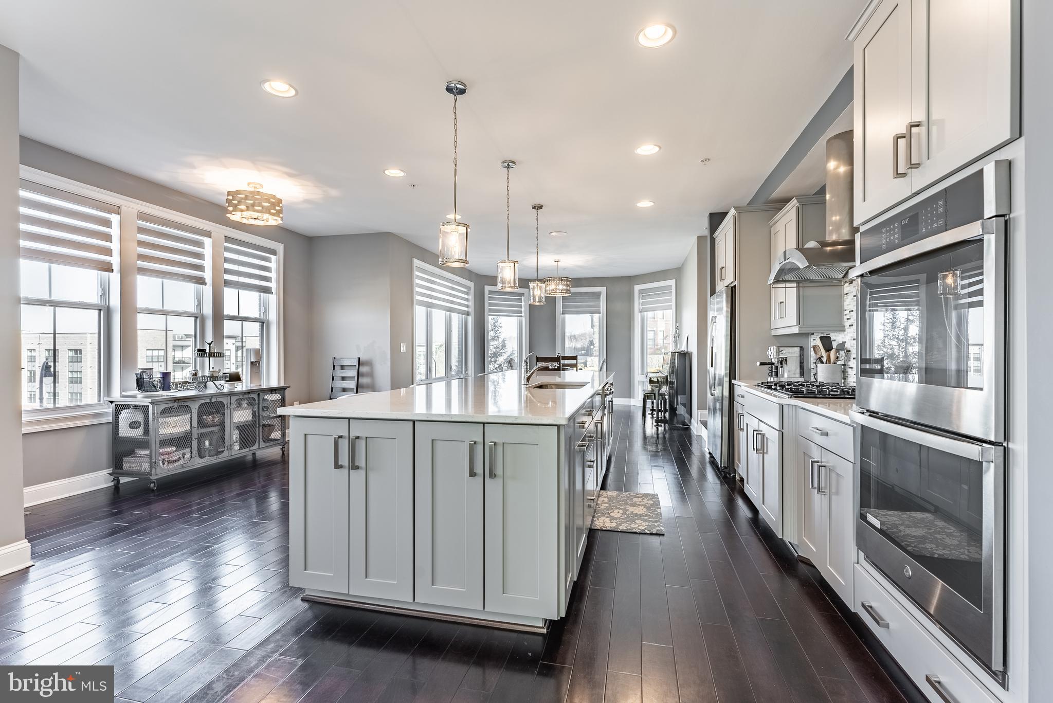 500 Riversail Lane, Unit 438 Oxon Hill, MD 20745 - Photo 3 of 37