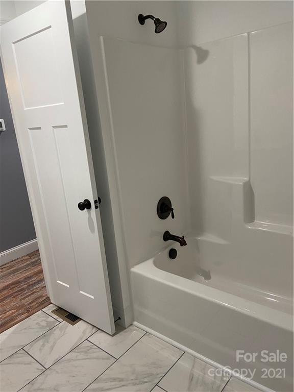 268 Eagle Creek Road Clover, SC 29710 - Photo 14 of 28 Gallery Image 14