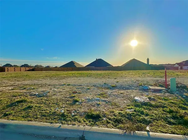 $77,000 | 704 Broken Bow Lane, Cleburne, TX 76033