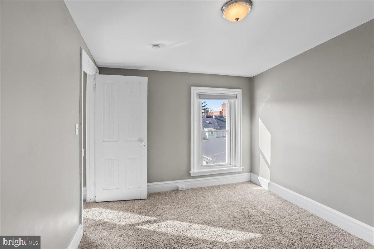 212 Chestnut Street Lebanon, PA 17042 - Photo 29 of 41