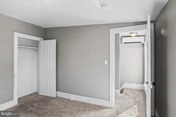 an empty room with window