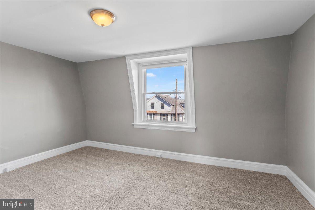 212 Chestnut Street Lebanon, PA 17042 - Photo 30 of 41