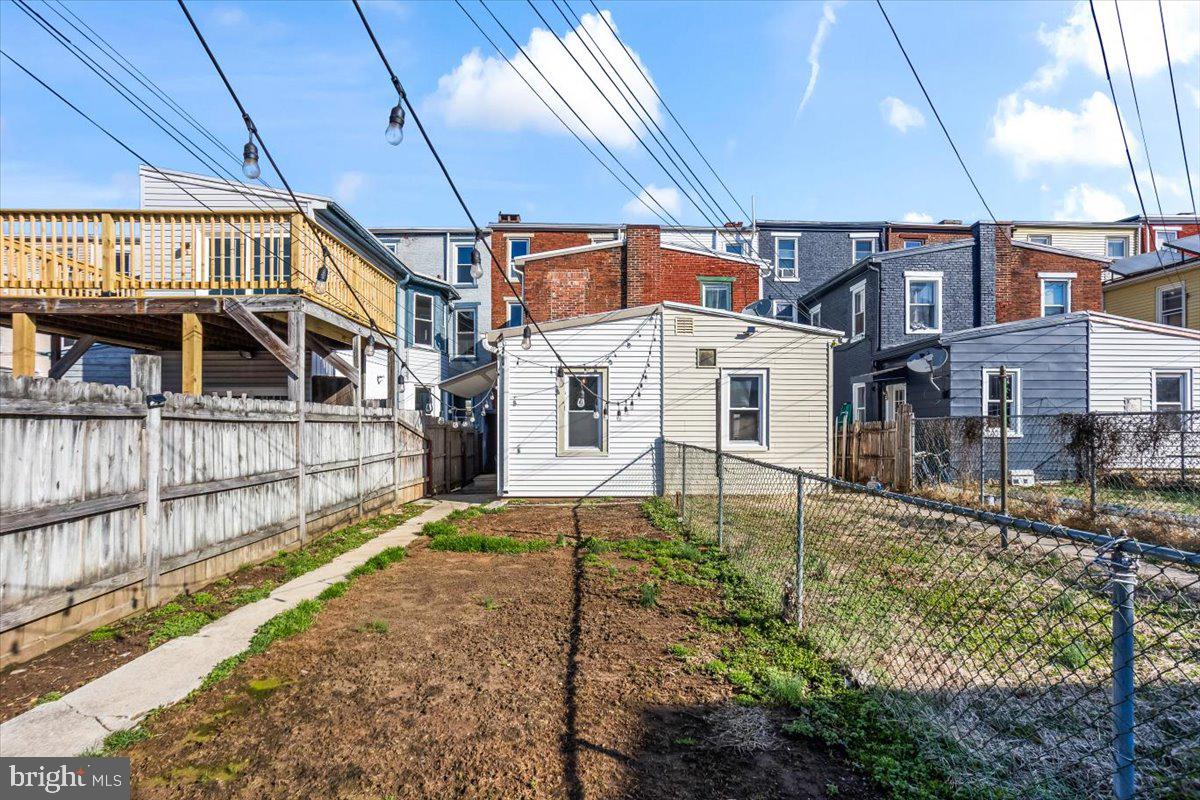 212 Chestnut Street Lebanon, PA 17042 - Photo 37 of 41