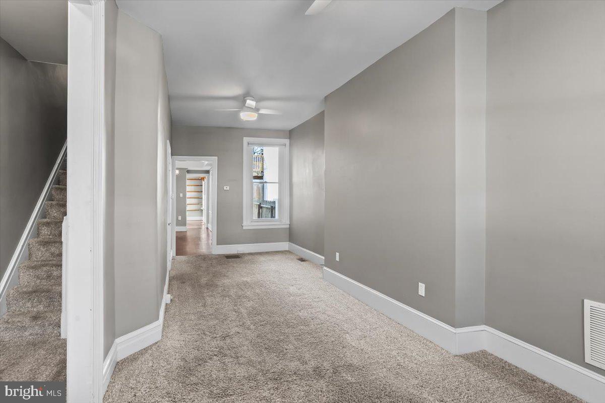 212 Chestnut Street Lebanon, PA 17042 - Photo 5 of 41