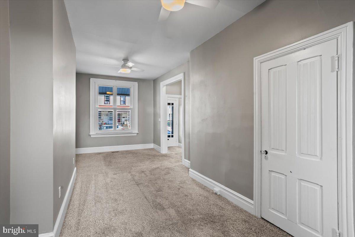 212 Chestnut Street Lebanon, PA 17042 - Photo 6 of 41