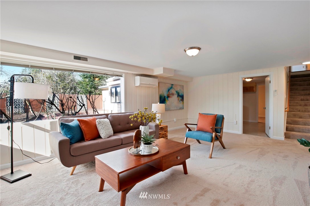 4058 Southwest Donovan Street Seattle, WA 98136 - Photo 23 of 40 Gallery Image 23