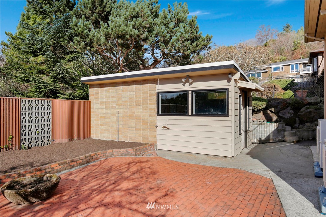 4058 Southwest Donovan Street Seattle, WA 98136 - Photo 30 of 40 Gallery Image 30