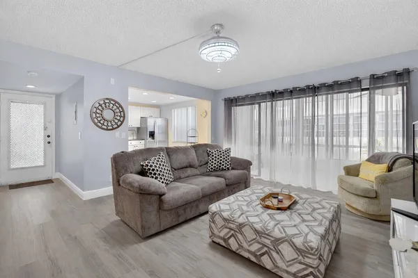 $99,000 | 118 Capri B, Delray Beach, FL 33484