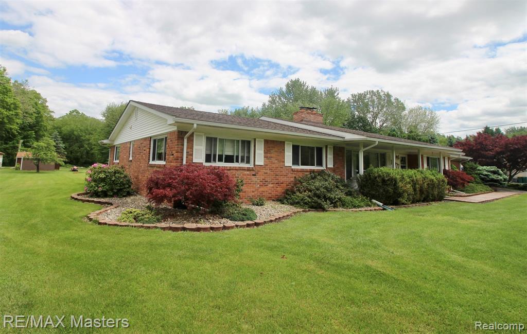 25777 Inkster Road Flat Rock, MI 48134 - Photo 2 of 52