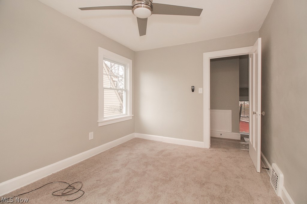 1166 Sylvania Road Cleveland, OH 44121 - Photo 23 of 34
