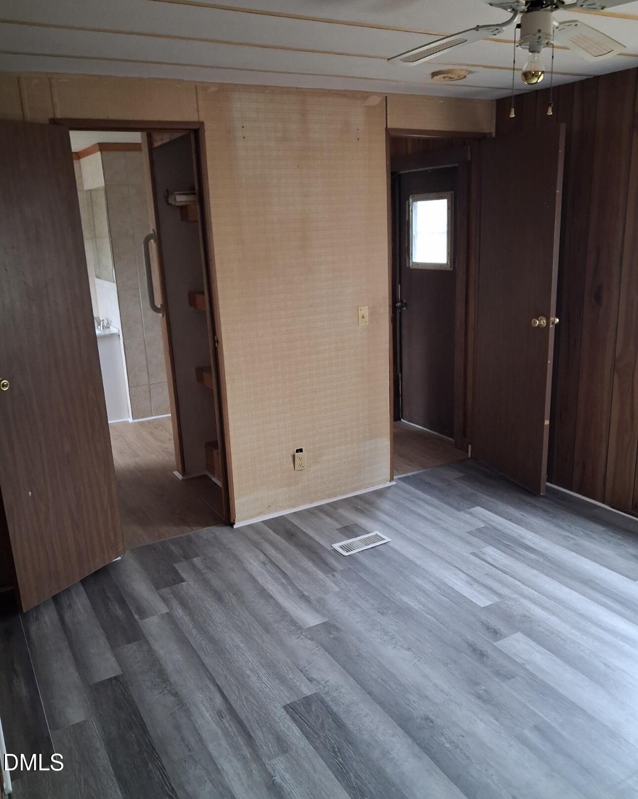 2423 John Smith Road Fayetteville, NC 28306 - Photo 33 of 45 IMG_2006