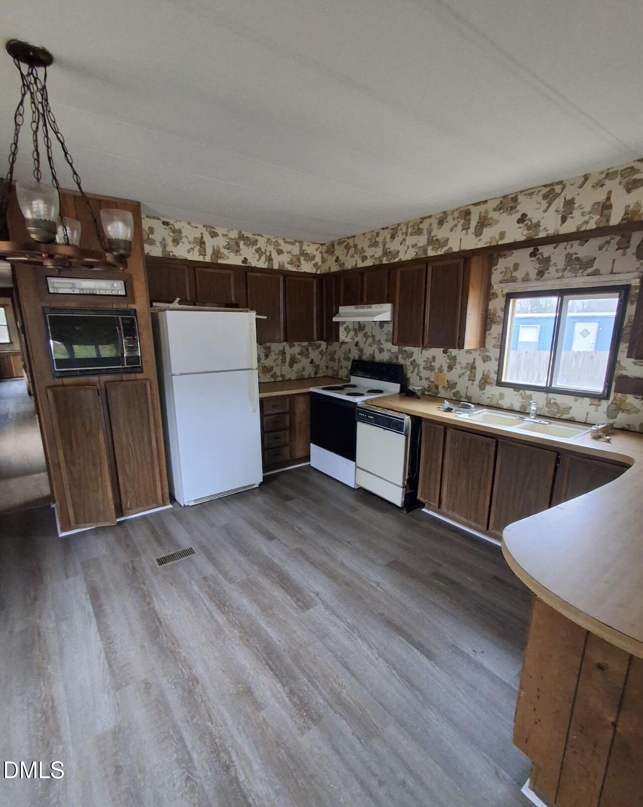 2423 John Smith Road Fayetteville, NC 28306 - Photo 36 of 45 IMG_2009