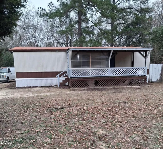 $250,000 | 2423 John Smith Road, Fayetteville, NC 28306