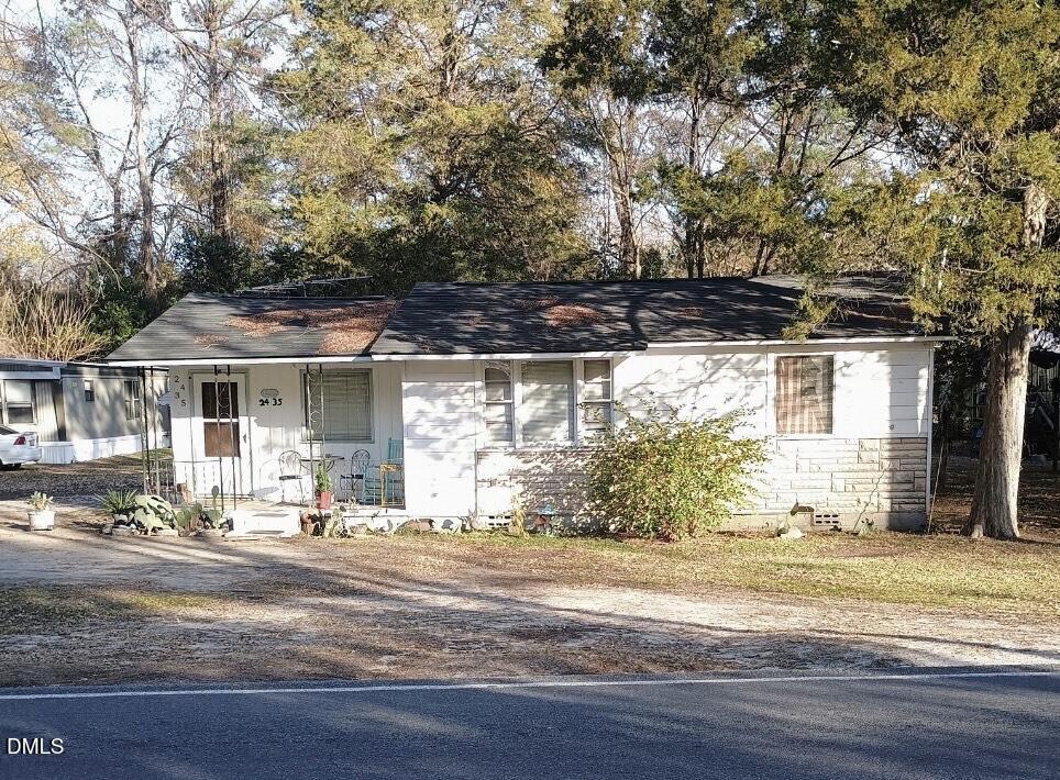 2423 John Smith Road Fayetteville, NC 28306 - Photo 8 of 27 IMG_1796