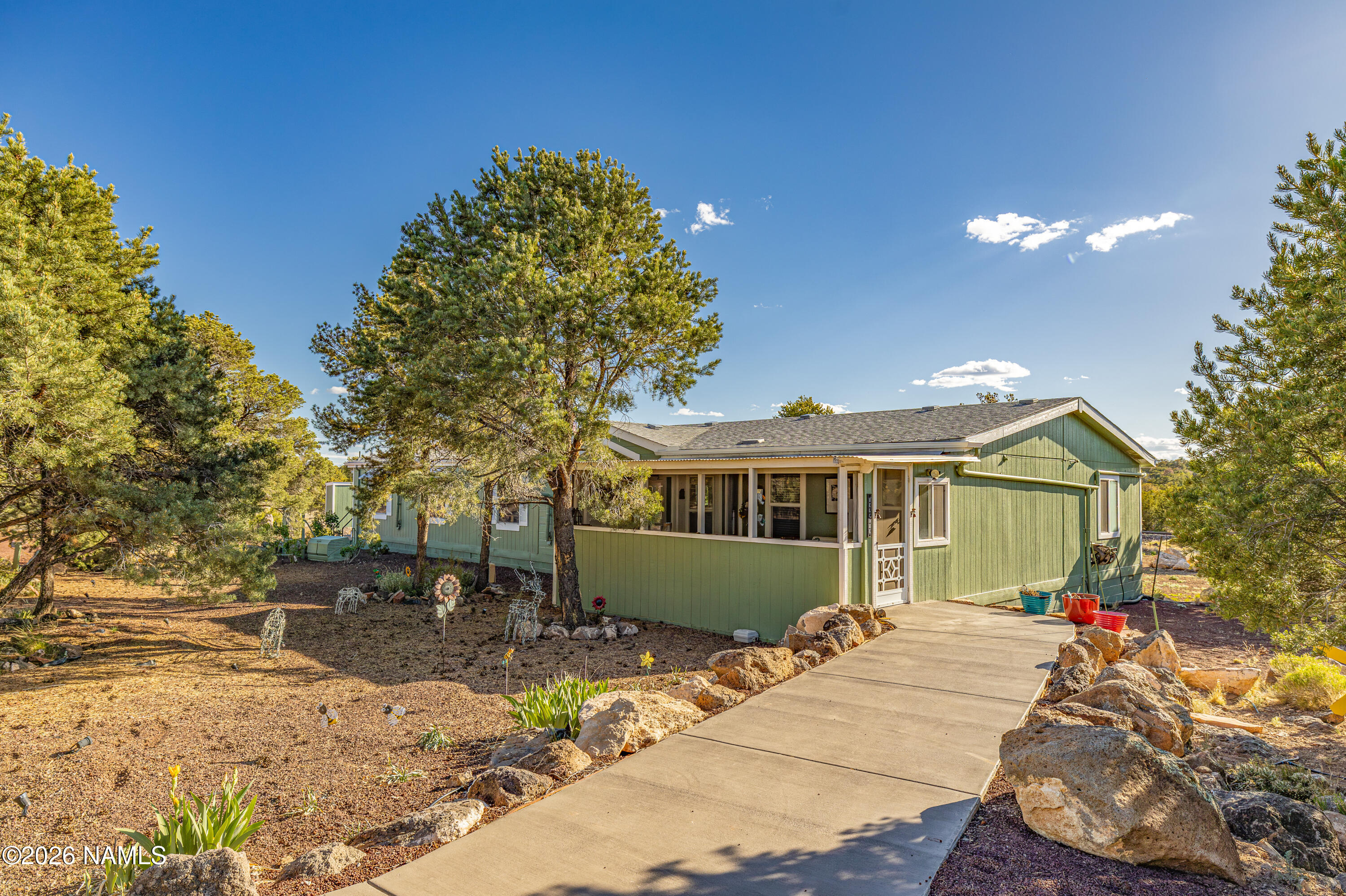 13626 Ravenwood Road Williams, AZ 86046 - Photo 3 of 40 Front
