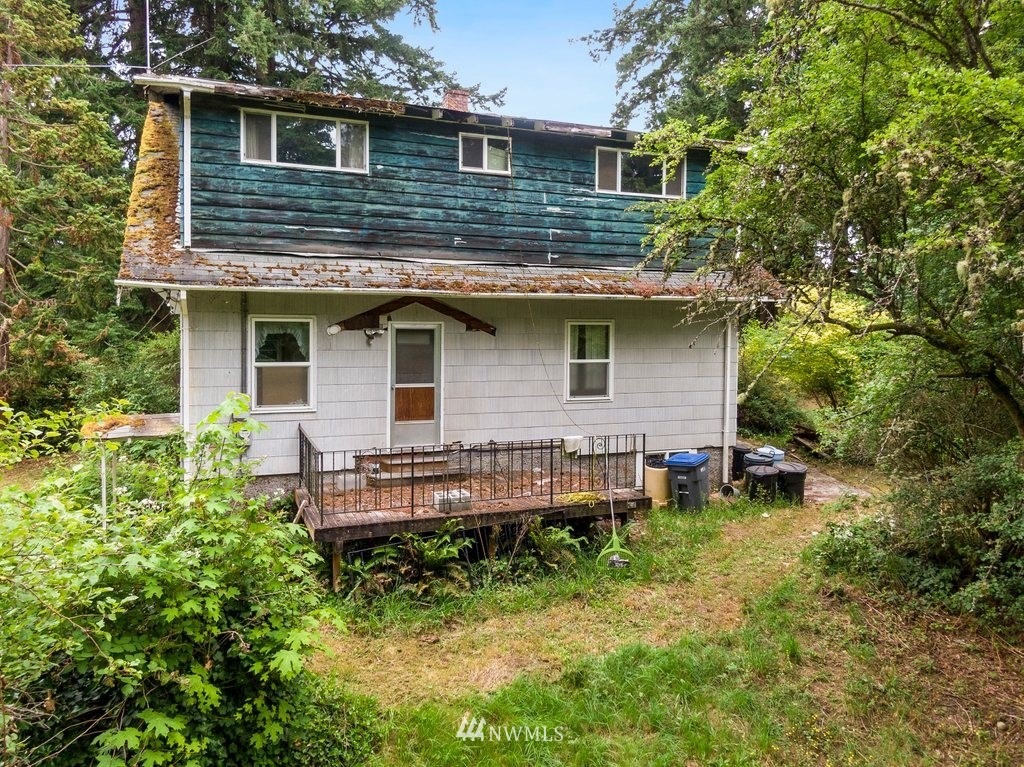 15811 Virginia Point Road Northeast Poulsbo, WA 98370 - Photo 24 of 31 Gallery Image 24
