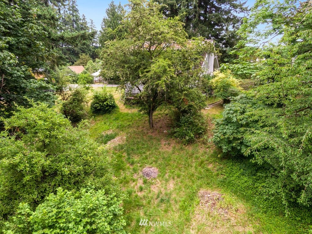 15811 Virginia Point Road Northeast Poulsbo, WA 98370 - Photo 25 of 31 Gallery Image 25