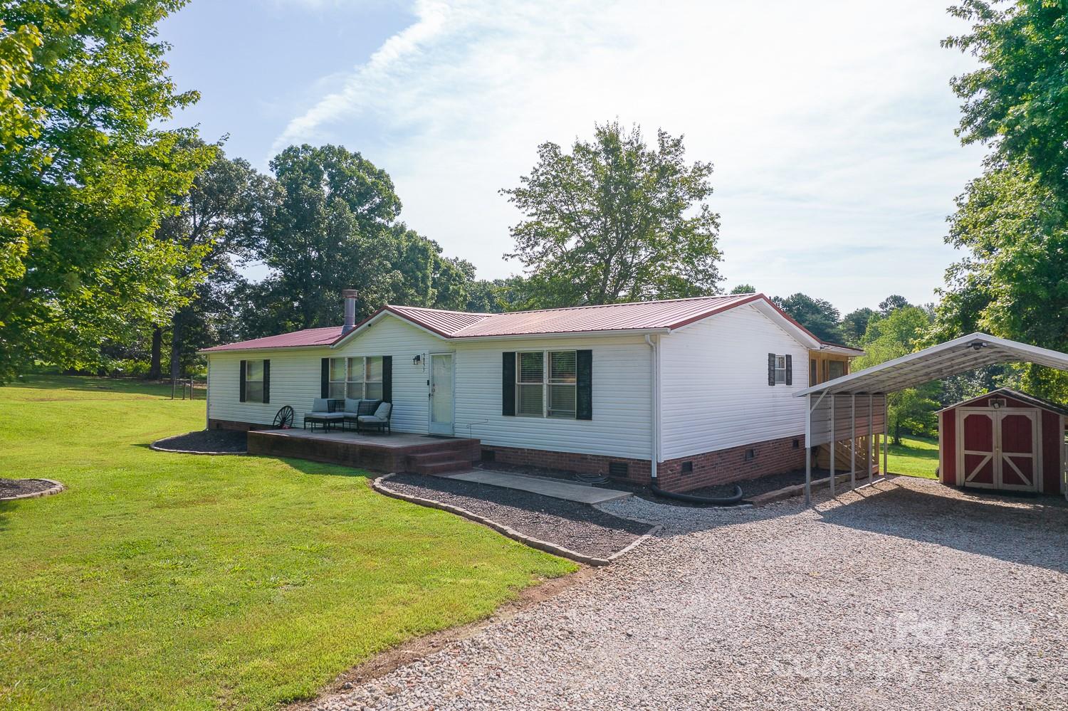 5853 Harwell Road Catawba, NC 28609 - Photo 1 of 41 Gallery Image 1