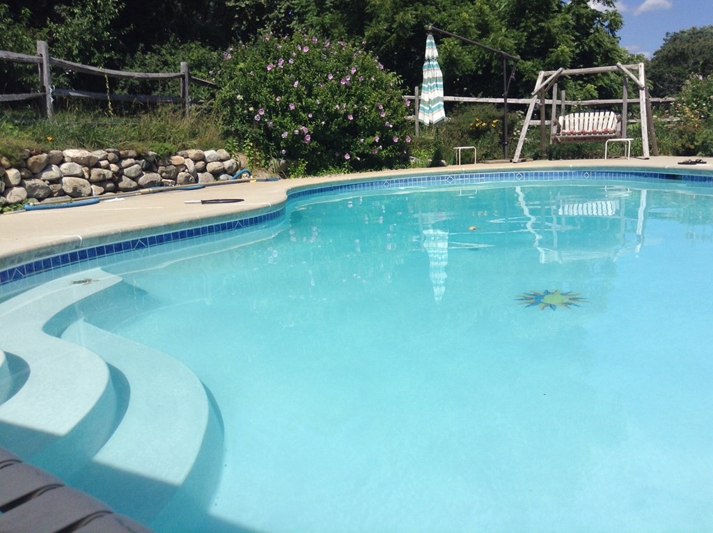 10 Sleepy Hollow Road Topsfield, MA 01983 - Photo 17 of 29