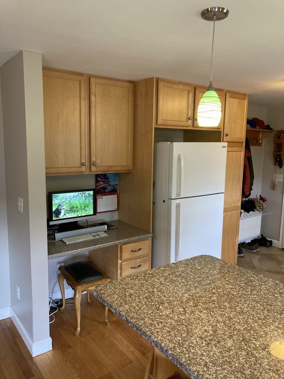 10 Sleepy Hollow Road Topsfield, MA 01983 - Photo 4 of 29