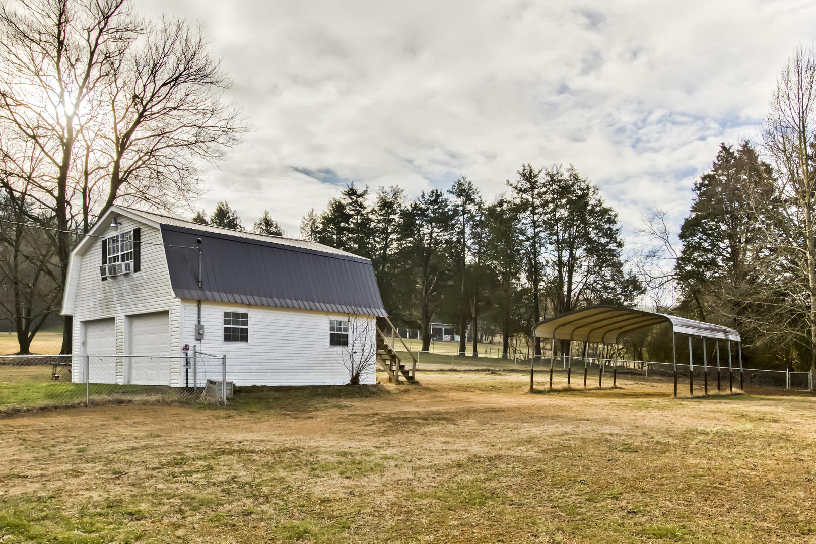 504 Meadowview Lane Decatur, TN 37322 - Photo 34 of 35 34_MeadowviewLane_504_Free-StandingGarag
