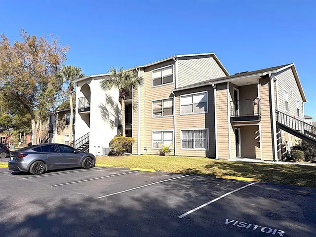 $1,300 | 4724 Walden Circle, Unit 1532, Orlando, FL 32811