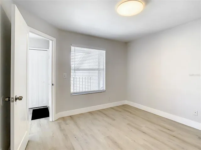 $1,300 | 4724 Walden Circle, Unit 1532, Orlando, FL 32811