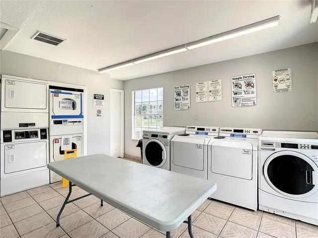 $1,300 | 4724 Walden Circle, Unit 1532, Orlando, FL 32811