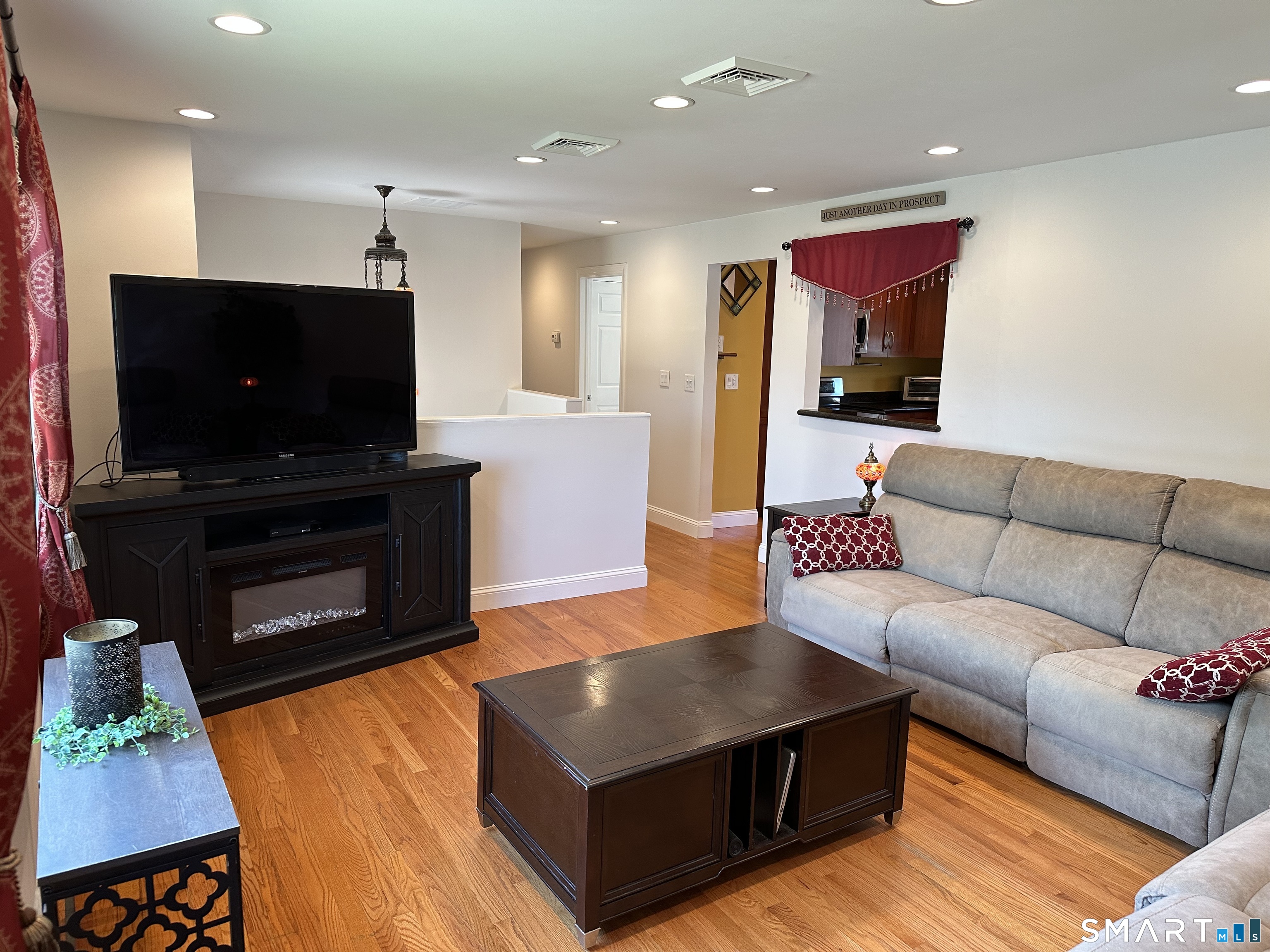 53 Scott Road Prospect, CT 06712 - Photo 11 of 39