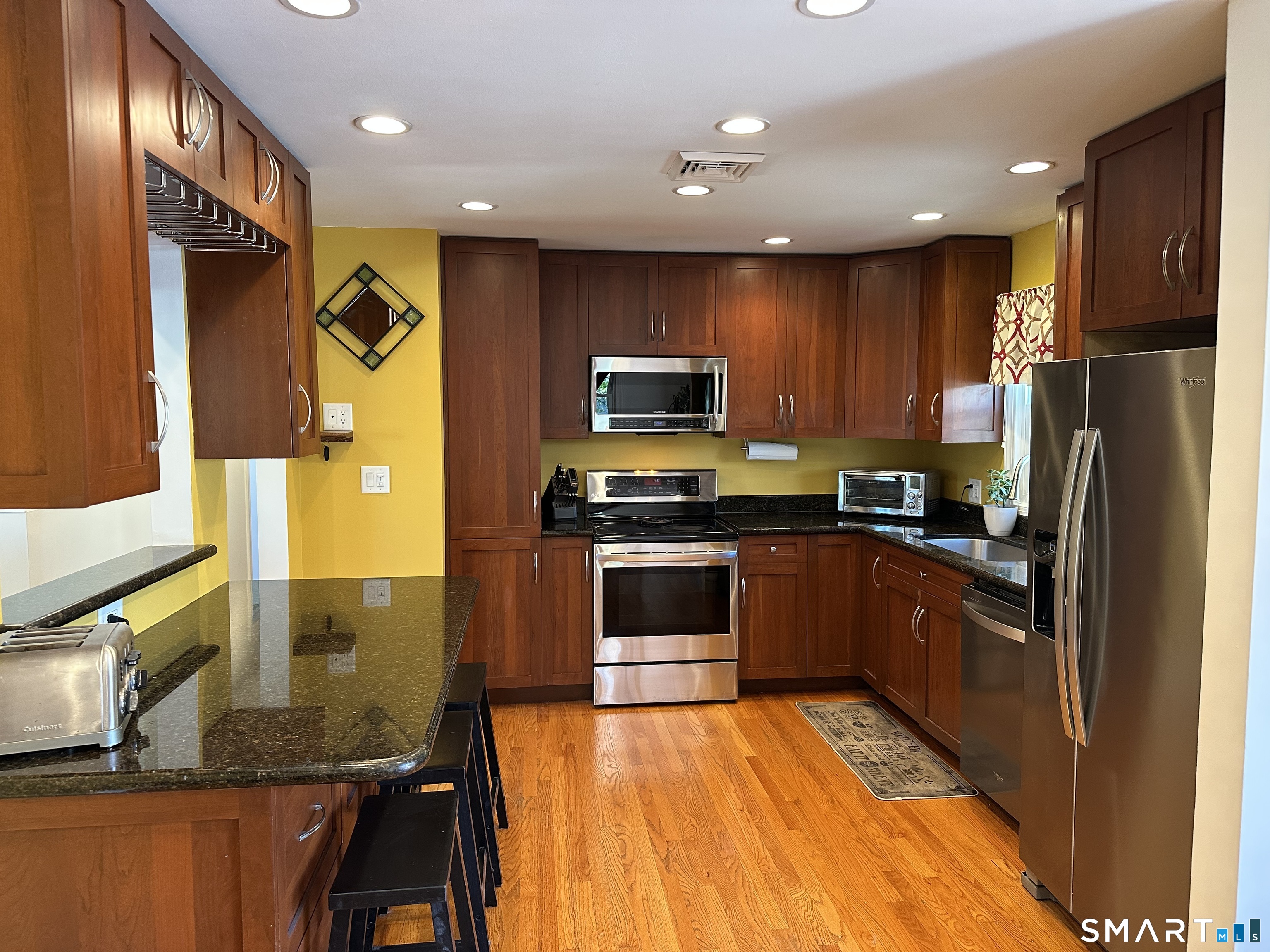 53 Scott Road Prospect, CT 06712 - Photo 4 of 39